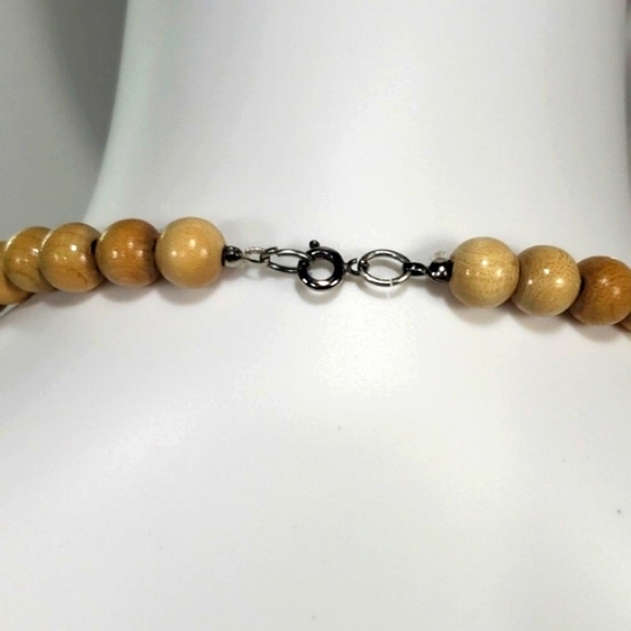Vintage Artisan Brown &Tan Wood Beaded Necklace - Picture 4 of 8